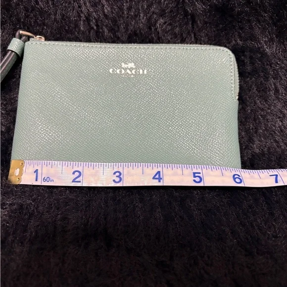 Coach Corner Zip Wristlet, NWOT - Picture 7 of 8